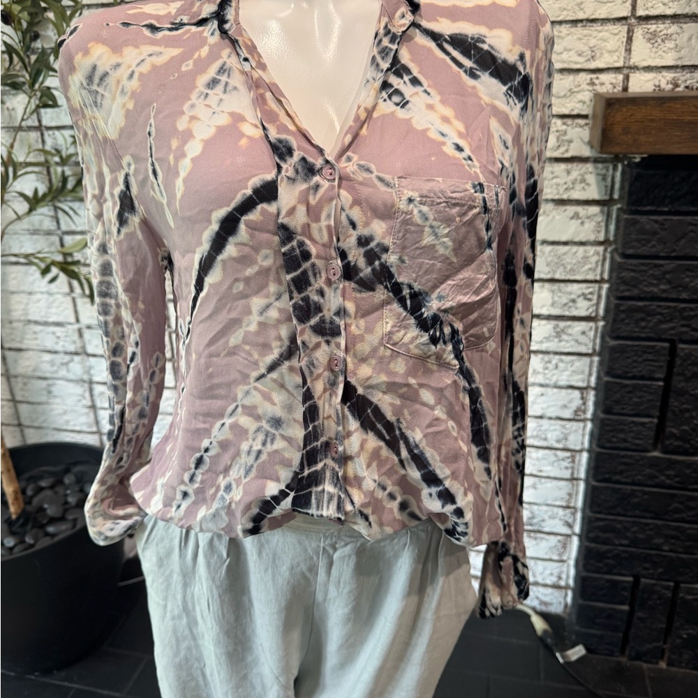 Young Fabulous & Broke Pink and Black Tie-Dye Blouse